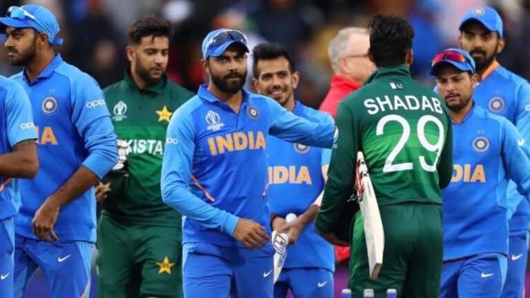 Asia Cup: भारत और पाक के बीच मैच में इस खिलाड़ी ने चटकाए सबसे ज्यादा विकेट, बल्लेबाज़ नाम सुन खाते है खौफ