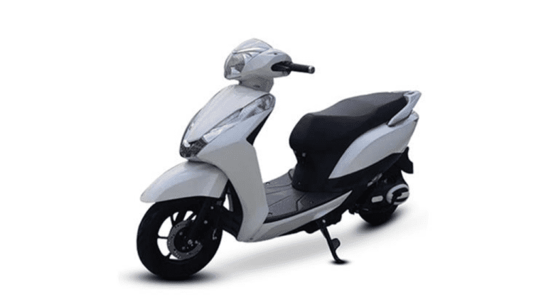 300Km की रेंज के साथ इस Electric Scooter ने मचाया बवाल, फीचर्स देख Ola, Ather का बढ़ा टेंशन