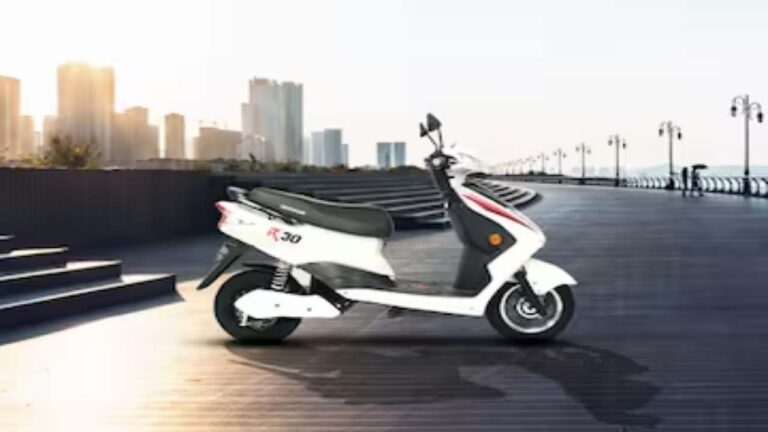 सिंगल चार्ज में 60km दौड़ेगी ये Electric Scooter,जानें कीमत और फीचर्स