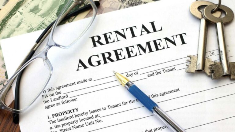 Rent Agreement Rules: क्यों मकान मालिक 11 महीने के लिए करता है रेंट एग्रीमेंट, रूम लेने से पहले पढ़ें ये खबर