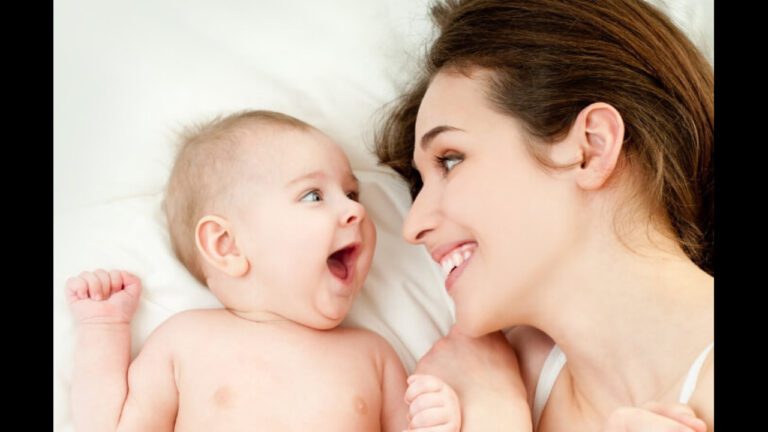 इस महीने Baby का रखें खास ख्याल, मौसम में बदलाव से उठाना पड़ सकता है भारी नुकसान,ऐसे करें बचाव