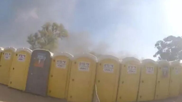 Israel Attack: बाथरूम में बंद लोगों पर भी हमास ने बरसाईं अंधाधुंध गोलियां,सामने आया वीडियो