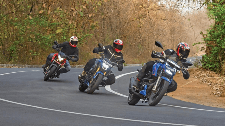 Honda Hornet 2.0 Vs Bajaj Pulsar NS 200 में किसे खरीदना होगा ज्यादा सही, पूरा अंतर समझें यहां