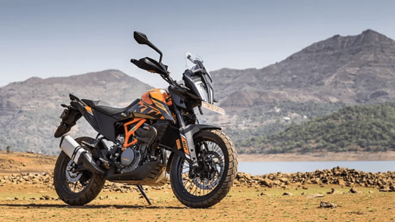 इस दिवाली पर अपने बेटे को गिफ्ट करें KTM 390 Adventure, महज ₹20 हजार में ले जाएं घर￼