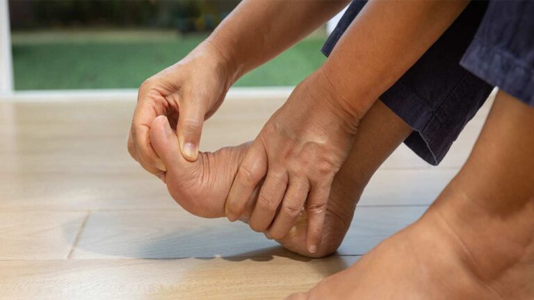 हाथों और पैरों की झिंझिनाहट से राहत दिलाएंगी ये चीजें, ऐसे सेवन से होंगे और भी कई फायदे