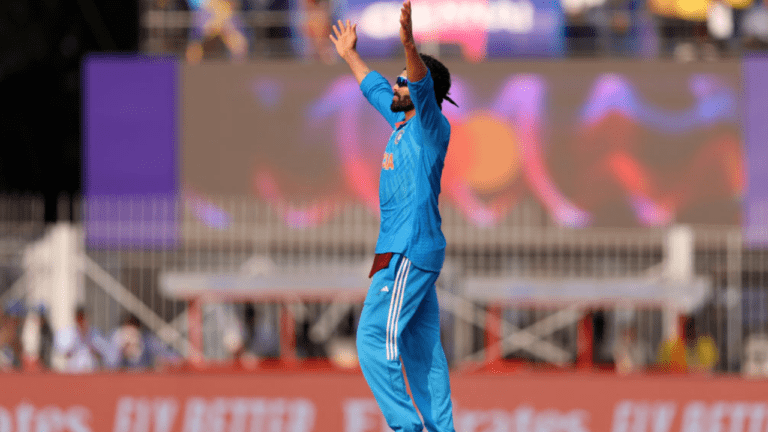 ICC World Cup: भारत के सामने 200 के अंदर फुस्स हुई ऑस्ट्रेलिया की टीम, इस गेंदबाज ने तोड़ी कमर