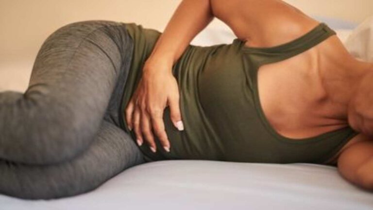 पीरियड पेन से हैं परेशान तो ट्राई करें ये उपाय, मिनटों में मिलेगी राहत