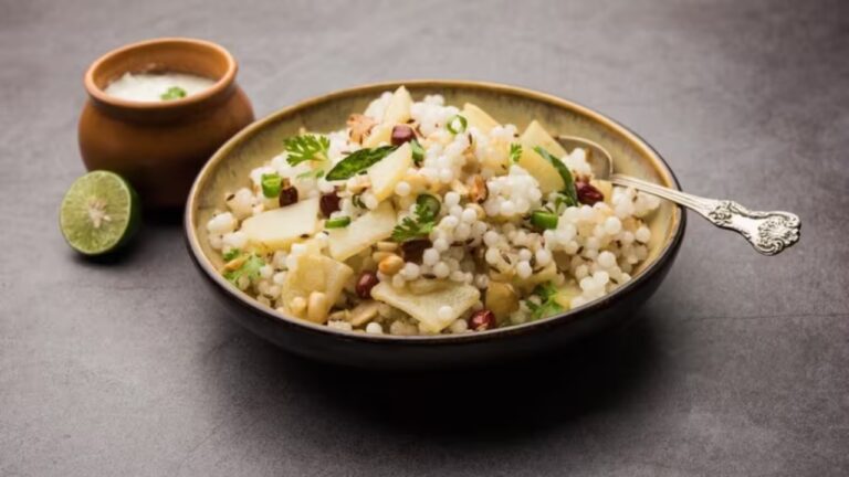 व्रत में साबूदाना खाने से मिलते हैं कई फायदे, पढ़ें ये शानदार रेसिपी