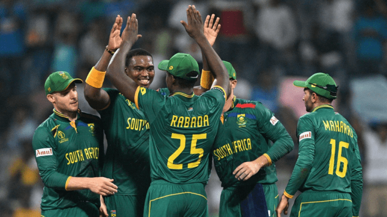 World Cup 2023 RSA vs ENG Highlights: दक्षिण अफ्रीका की सबसे बड़ी जीत, इंग्लैंड को 200 से अधिक रनों से रौंदा