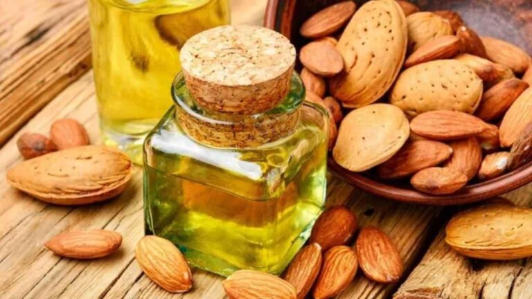 रोजाना कच्चे बादाम के सेवन से 7 दिनों में वापस आ जाएगी ऐसी खुबसूरती, देखते रह जाएंगे लोग, जानें