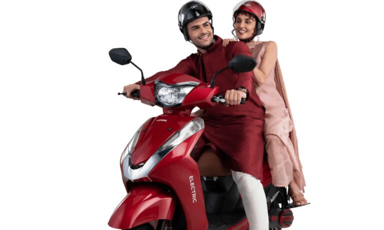 100 की रेंज, 6 घंटे में चार्ज, सड़क पर उतरते ही हवा से बातें करता है यह स्कूटर