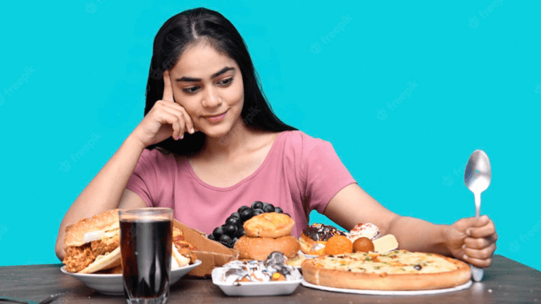 खाली पेट इन चीजों के सेवन से बढ़ सकती हैं मुश्किलें, ऐसे करें बचाव