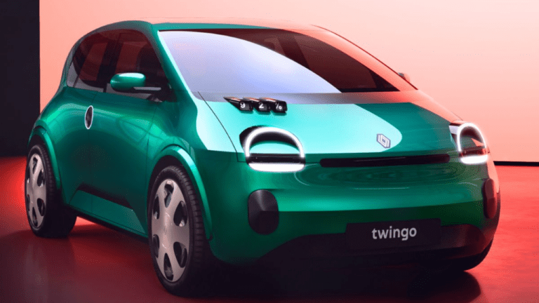 इलेक्ट्रिक अवतार में हुई Renault Twingo की वापसी, सड़क पर चलते वक्त देखने वालों को करेगी इंप्रेस