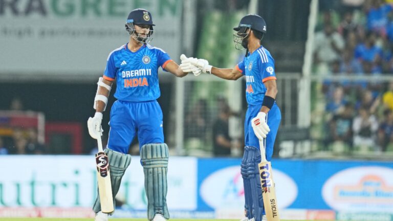 IND vs AUS: भारत की टॉप बैटिंग ऑर्डर ने किया धमाल, रिंकू ने फिर किया कुछ बड़ा कमाल