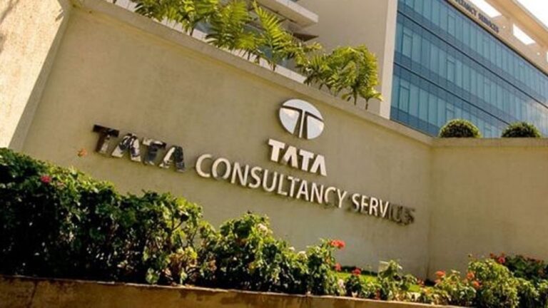 TCS को अमेरिका का बड़ा झटका,जानें क्यों मांगे 21 करोड़ डॉलर