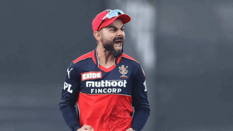 Virat Kohli से ज़्यादा महंगा है ये RCB खिलाड़ी, आईपीएल से बटोरे खूब पैसे